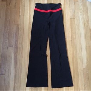 Spanx black w red contrast high waist yoga pants